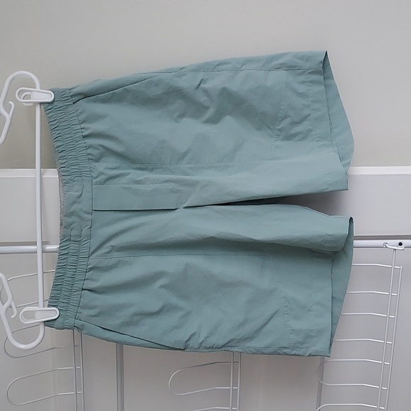 Lululemon Athletica Bowline Short 8" *Ripstop Small Pale Green - Picture 1 of 6
